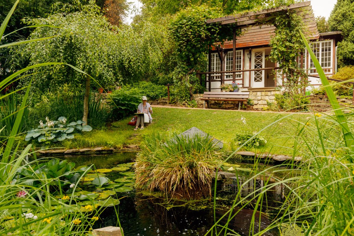 Safran in der Stadtoase - eine Gartenführung im Altenburger Land