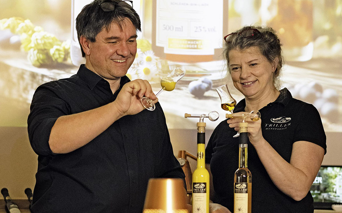 Safran-Likörtasting von der TRILLER Hofmanufaktur